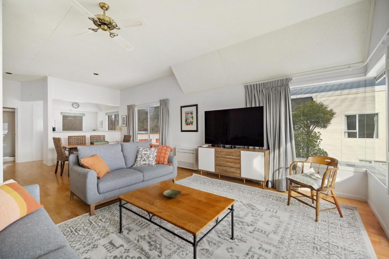 Ferienwohnung Charming Views Wanaka Exterior foto