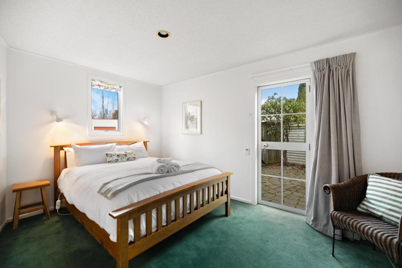 Ferienwohnung Charming Views Wanaka Exterior foto